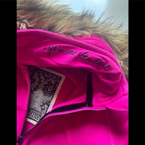 ⭐️Host Pick ⭐️ Rare Special Edition Lululemon Scuba Hoodie *Fur - Picture 4 of 8